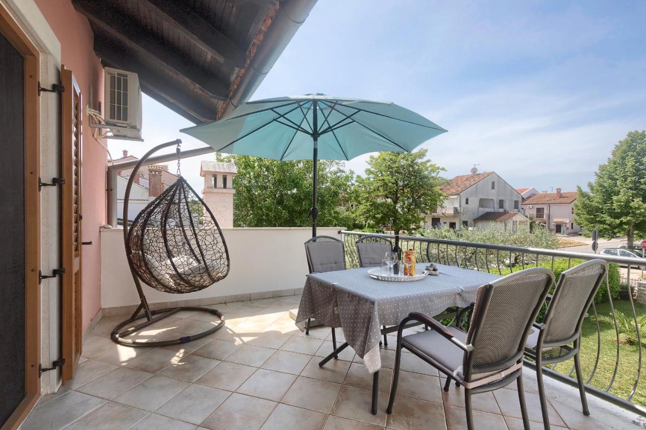 Apartments Palm View 로비니 외부 사진