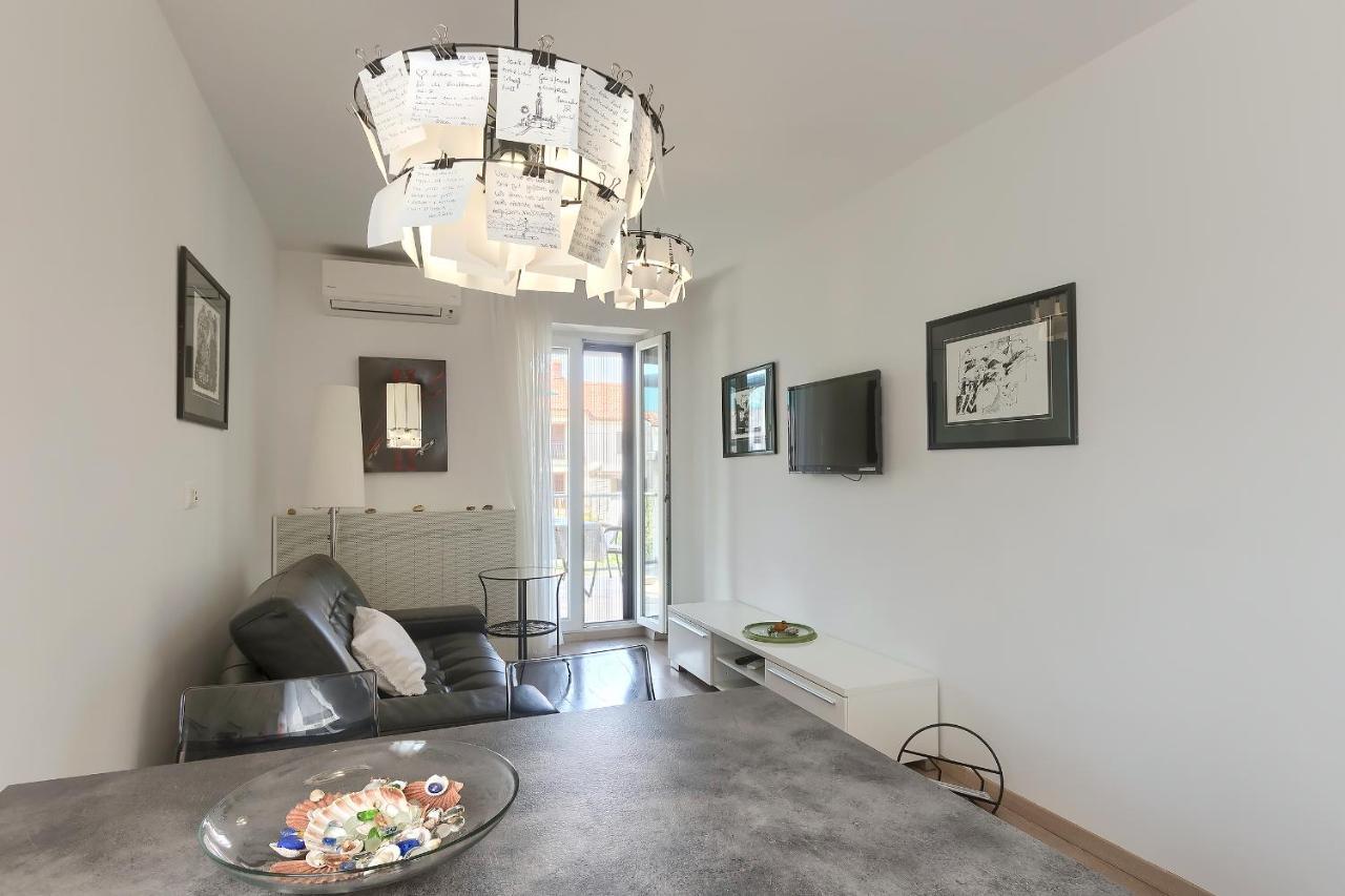 Apartments Palm View 로비니 외부 사진