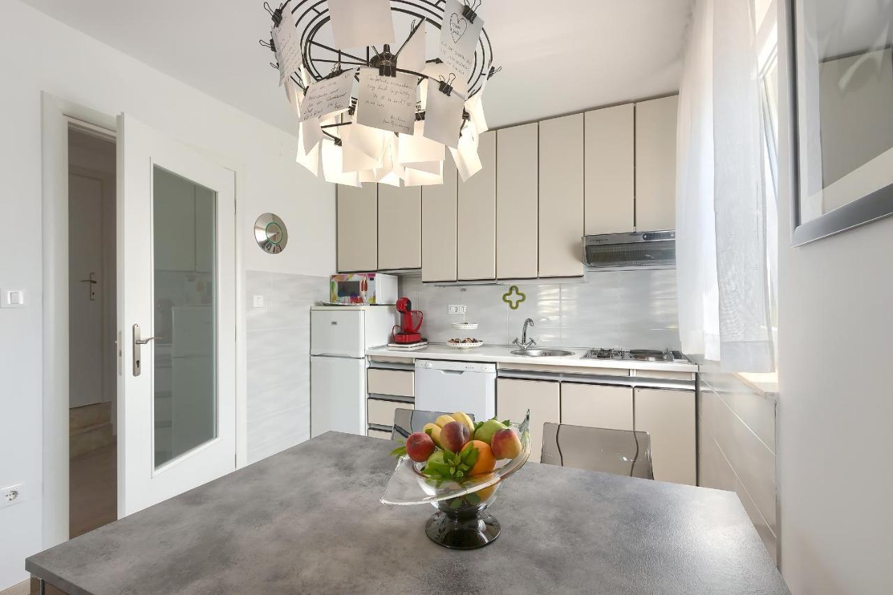 Apartments Palm View 로비니 외부 사진