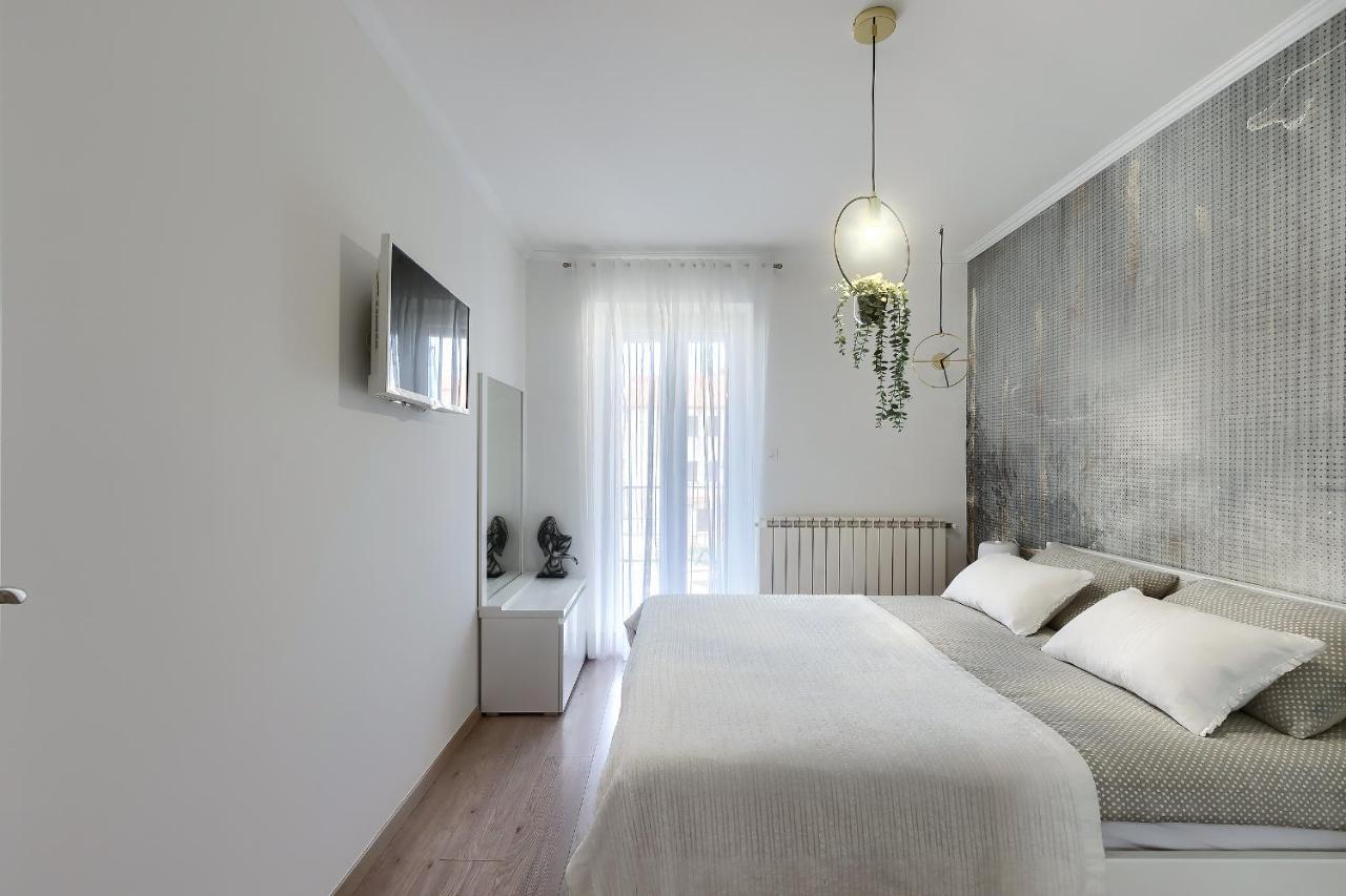Apartments Palm View 로비니 외부 사진