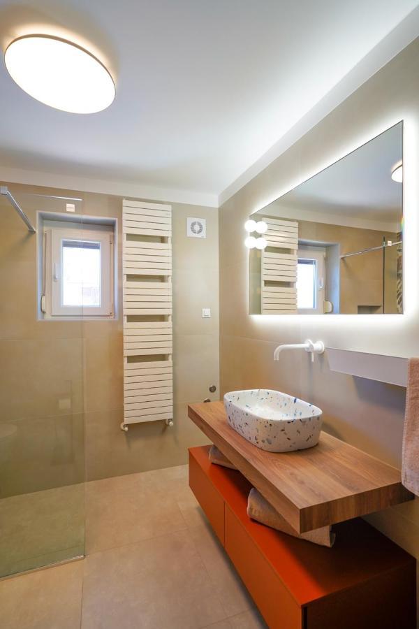 Apartments Palm View 로비니 외부 사진