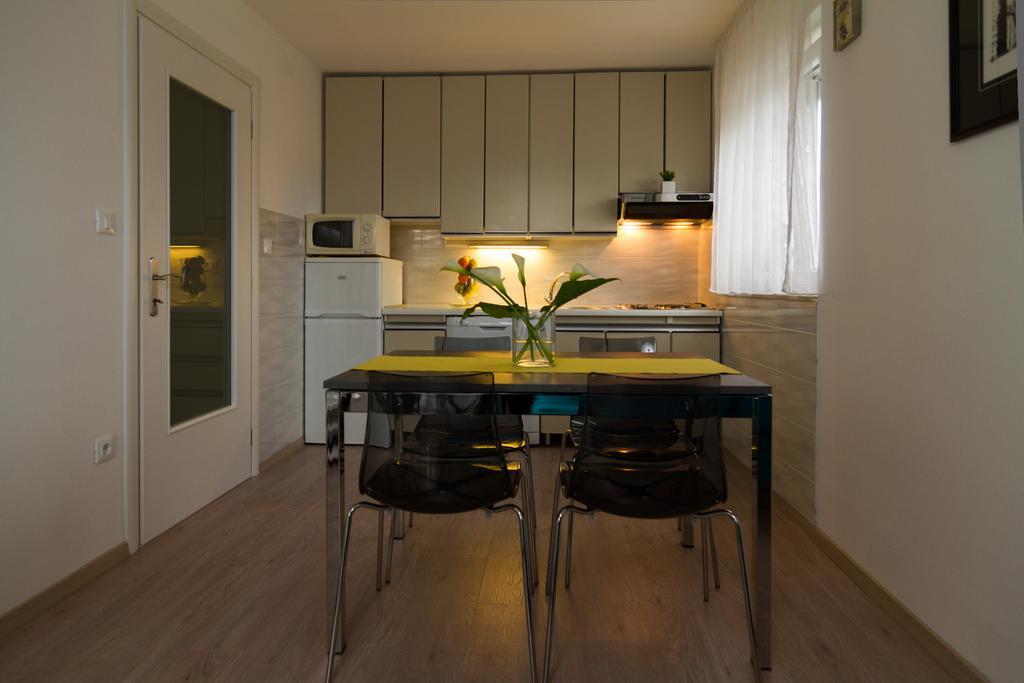 Apartments Palm View 로비니 외부 사진